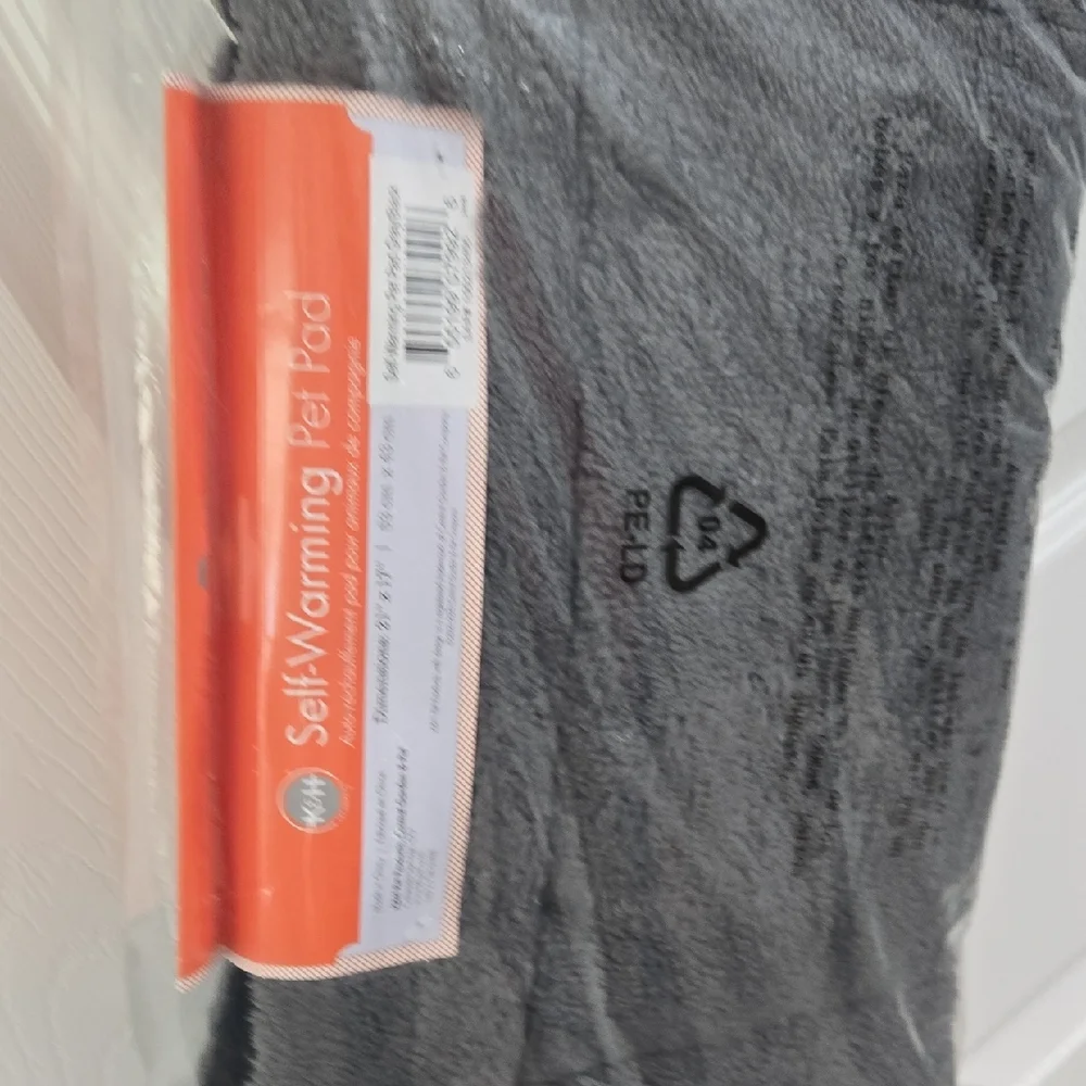 Self-Warming Pet Pad - Gray